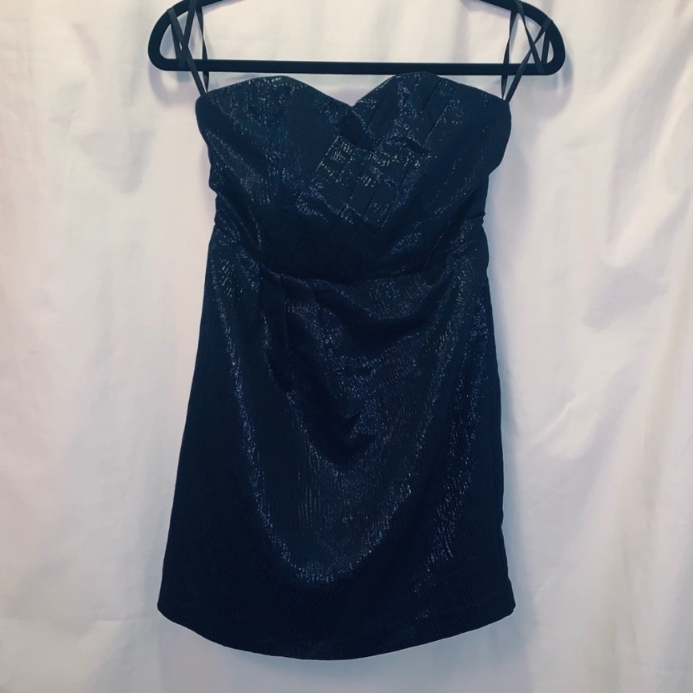 UO Kimchi Blue Blue Shimmer Strapless Dress :: 0